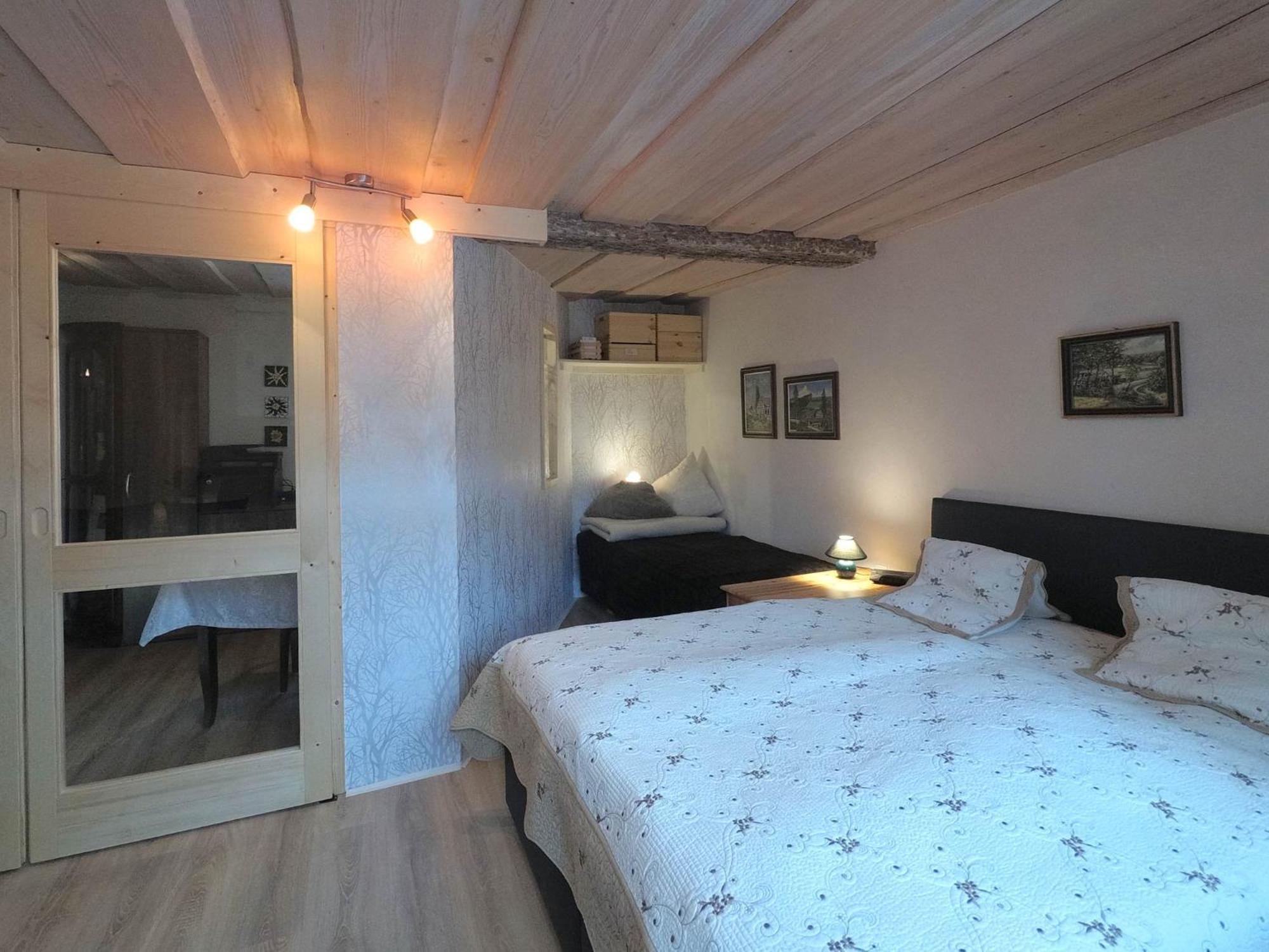 Pferd - Spaß - Entspannung Staitz Zimmer foto